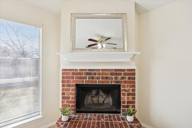 2309 Stagecoach Street, Fort Worth, TX 76133