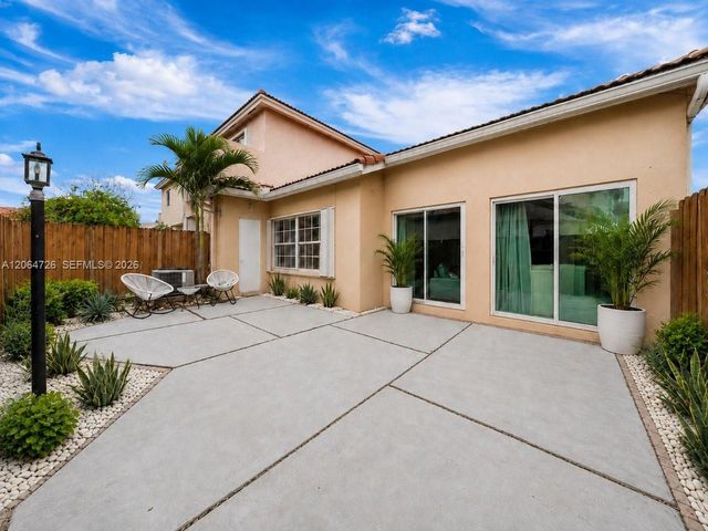 16220 SW 101st Ter, Miami, FL 33196