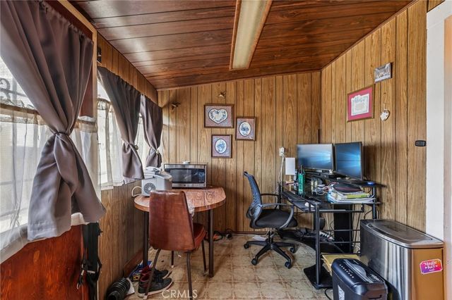 3309 W Florence, Los Angeles, CA 90043