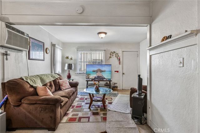 3309 W Florence, Los Angeles, CA 90043