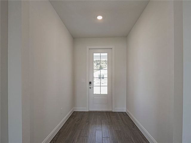 5618 Hampton Park Circle, Vero Beach, FL 32966