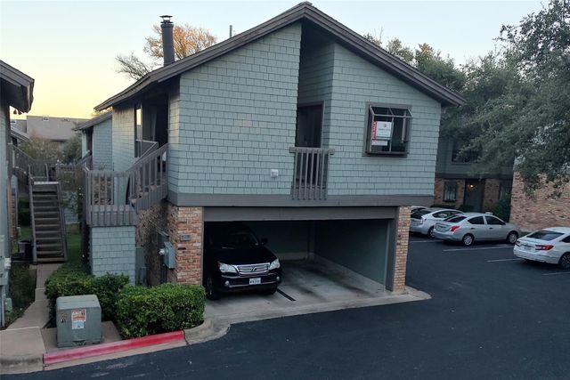 7122 Wood Hollow DR 22, Austin, TX 78731