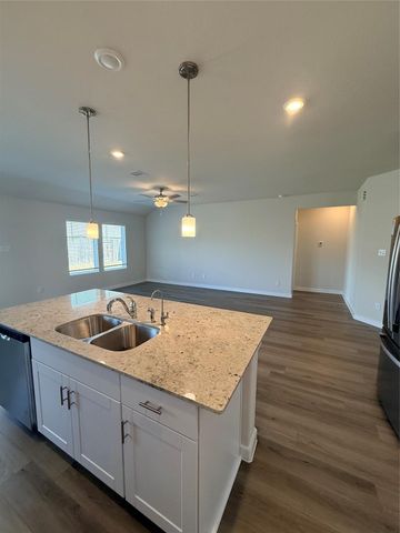 6431 Brazos Trail Drive, Richmond, TX 77469