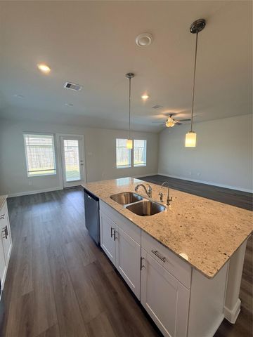 6431 Brazos Trail Drive, Richmond, TX 77469