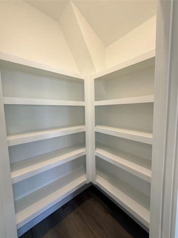 6431 Brazos Trail Drive, Richmond, TX 77469