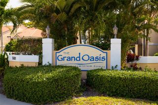 5681 Riverside Drive 105A6, Coral Springs, FL 33067