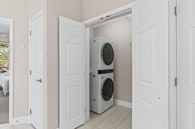 80 Dolphin Street, Destin, FL 32541