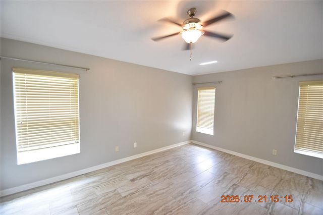 4033 HUNTINGDALE COURT, Wesley Chapel, FL 33543