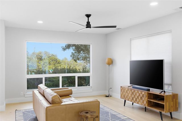 501 Lightsey RD, Austin, TX 78704