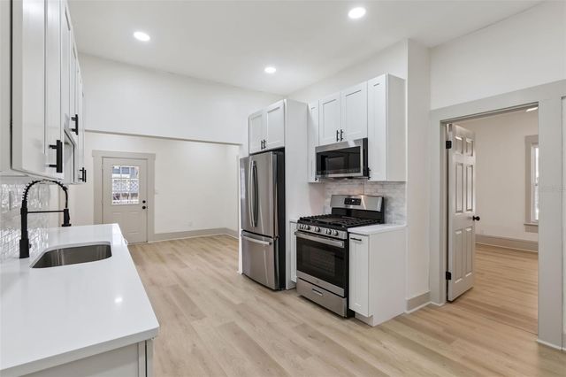 314 W 6TH STREET, Sanford, FL 32771