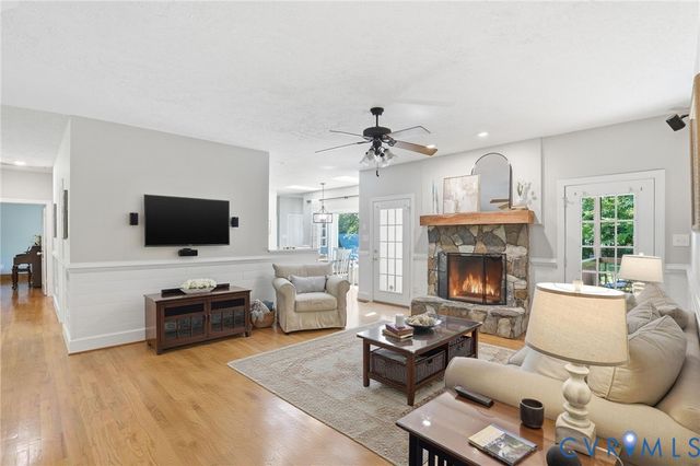 12123 Deer Ridge Ct, Ashland, VA 23005