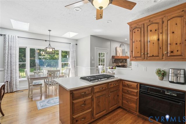 12123 Deer Ridge Ct, Ashland, VA 23005