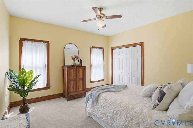 12123 Deer Ridge Ct, Ashland, VA 23005