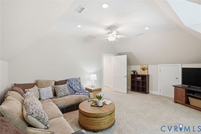 12123 Deer Ridge Ct, Ashland, VA 23005