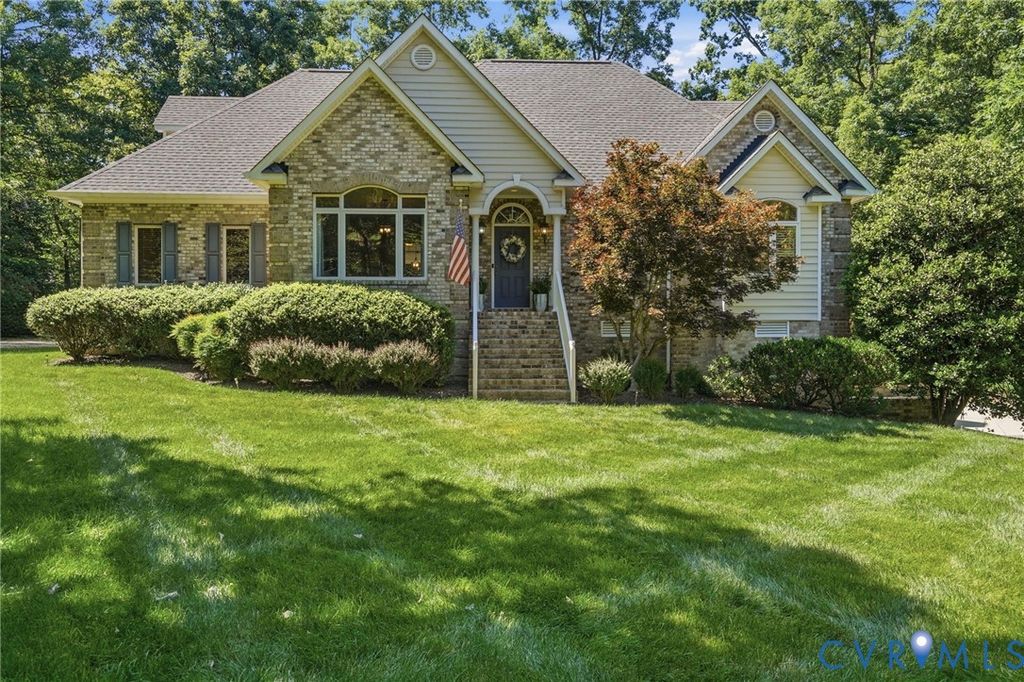 12123 Deer Ridge Ct, Ashland, VA 23005