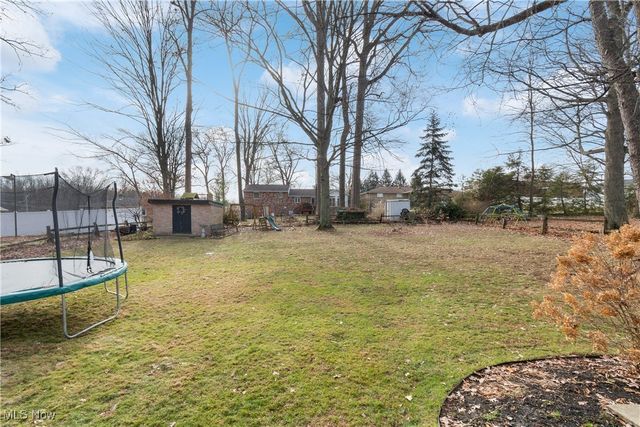 3227 Greenpark Street NW, Massillon, OH 44646