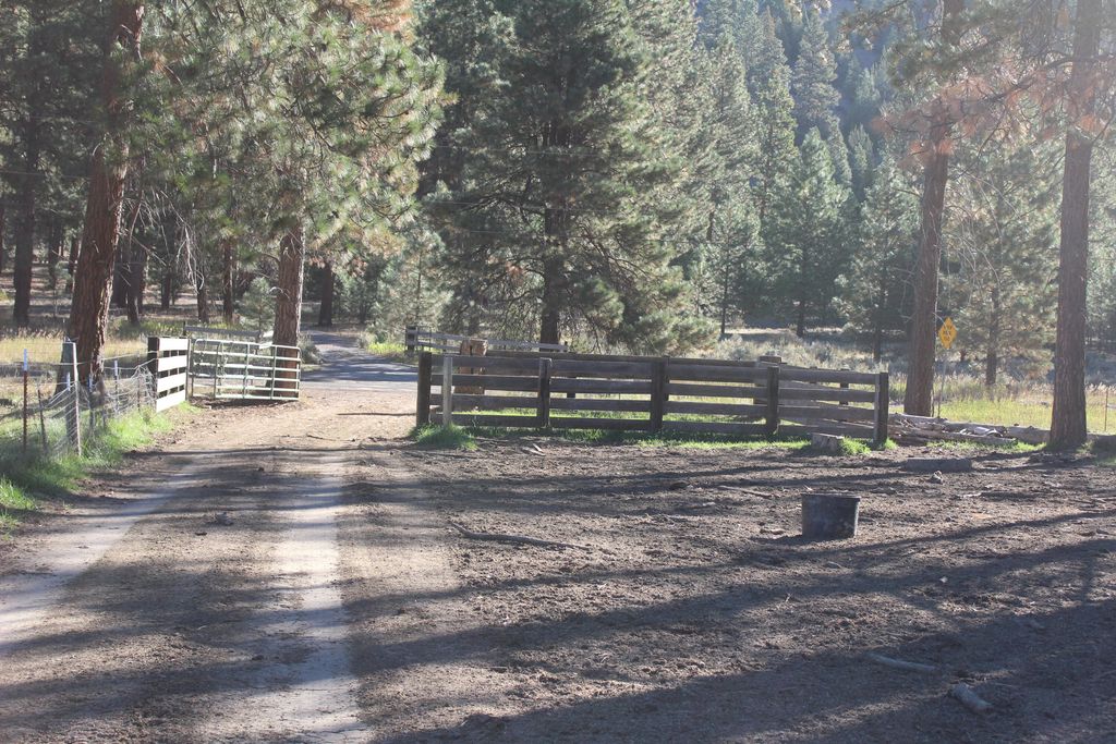 10612 Old Fort, Klamath Falls, OR 97601