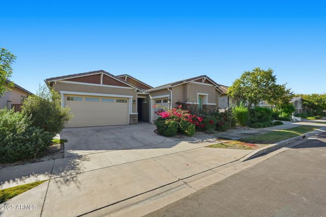 9749 E TAHOE Avenue, Mesa, AZ 85212