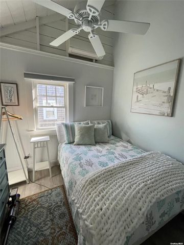 647 Ocean Breeze, Ocean Beach, NY 11770