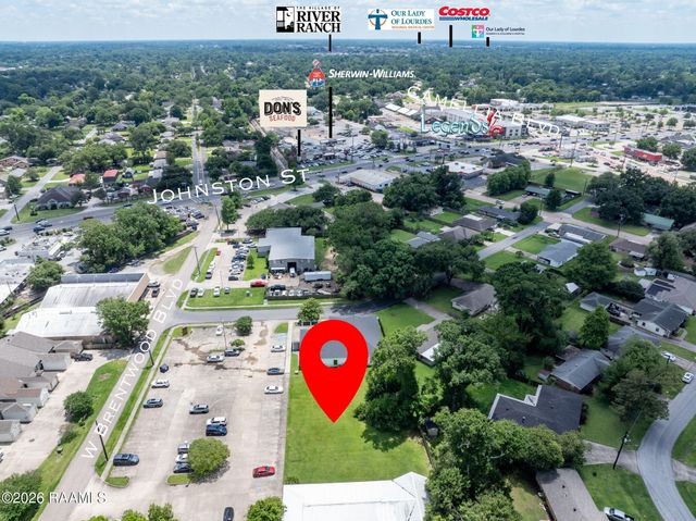 211, 207 W Brentwood Boulevard, Lafayette, LA 70503
