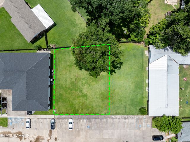 211, 207 W Brentwood Boulevard, Lafayette, LA 70503