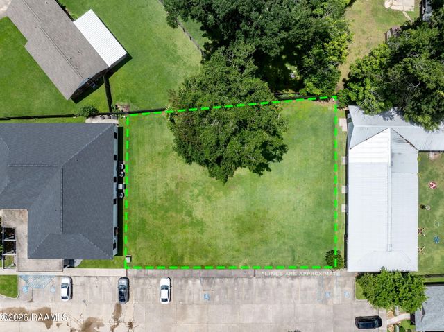 211, 207 W Brentwood Boulevard, Lafayette, LA 70503
