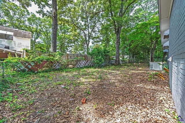 101 Sparta Street, Warner Robins, GA 31088