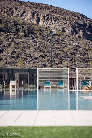 2 Heavens Edge Court, Henderson, NV 89012