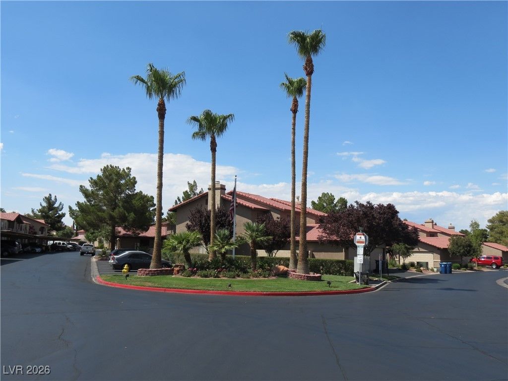 Image 2 of property listing at 4019 Delos Drive, Las Vegas, NV 89103