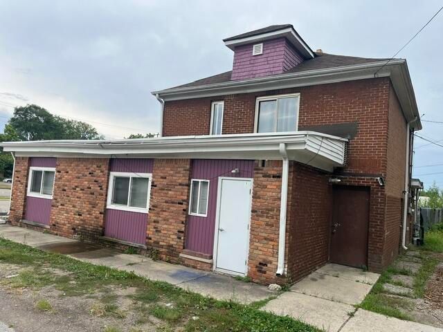 19211 Beech Daly, Redford Charter Twp, MI 48240