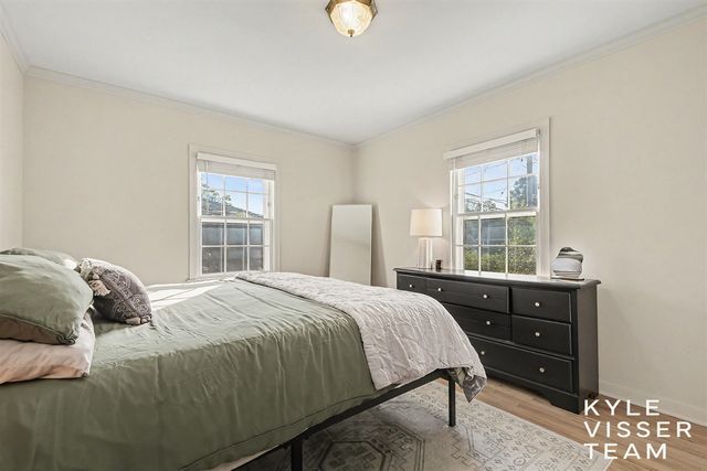 1154 Cadillac Drive, Grand Rapids, MI 49506