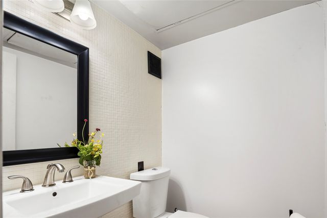 531 Towne House Lane, Richardson, TX 75081