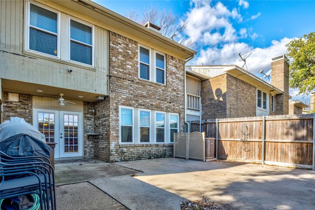 531 Towne House Lane, Richardson, TX 75081