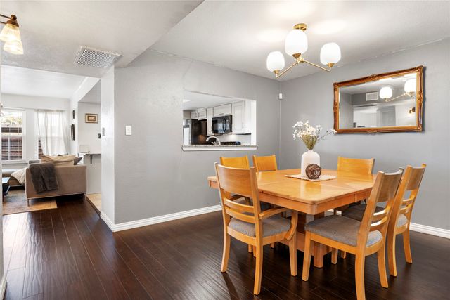 531 Towne House Lane, Richardson, TX 75081