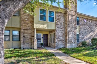 531 Towne House Lane, Richardson, TX 75081