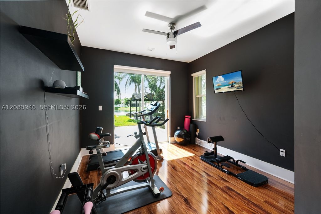 Image 12 of property listing at 18806 NW 23rd Pl, Pembroke Pines, FL 33029