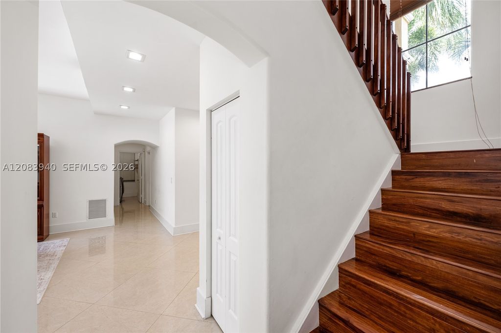 Image 22 of property listing at 18806 NW 23rd Pl, Pembroke Pines, FL 33029