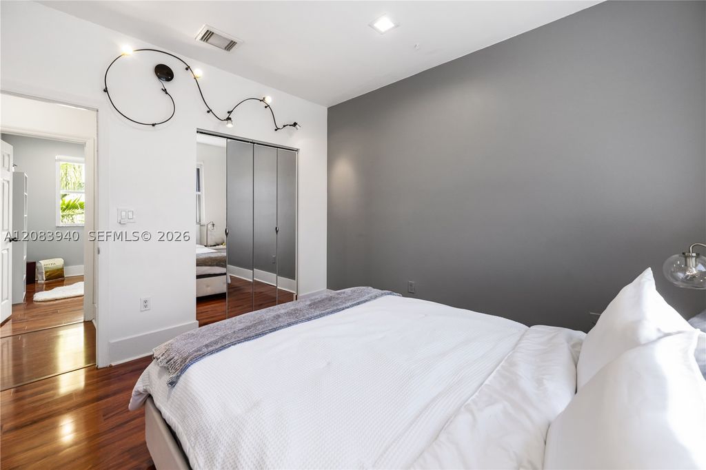 Image 28 of property listing at 18806 NW 23rd Pl, Pembroke Pines, FL 33029