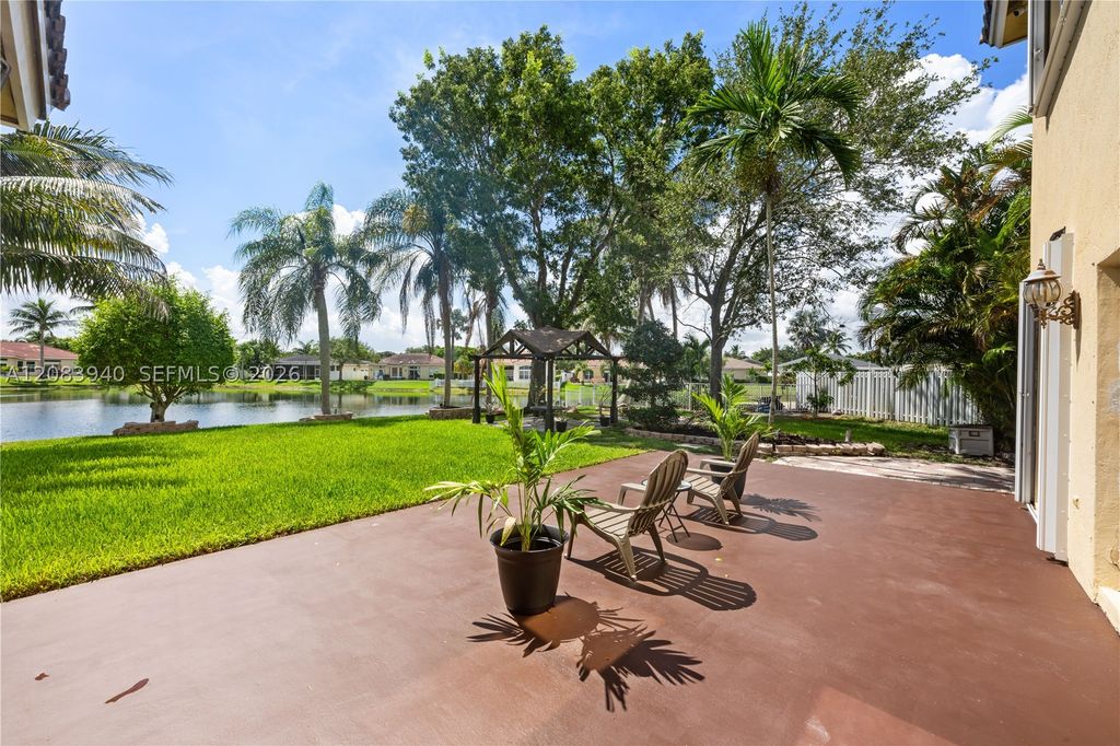 Image 38 of property listing at 18806 NW 23rd Pl, Pembroke Pines, FL 33029