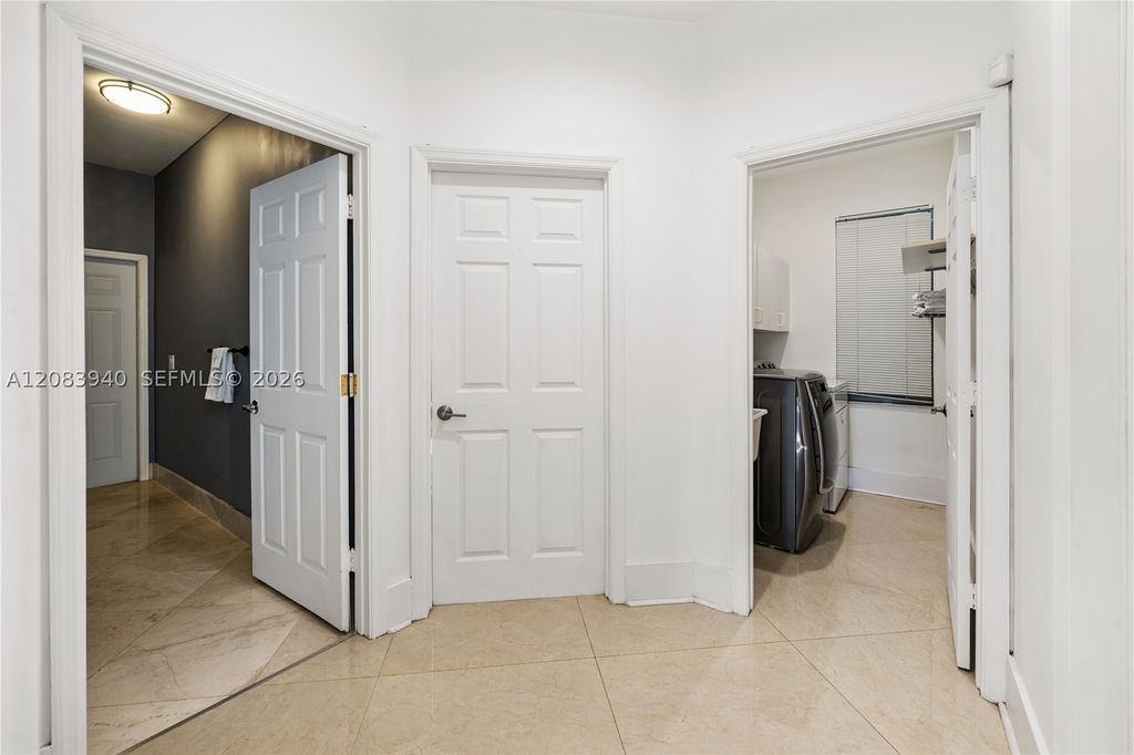 Image 9 of property listing at 18806 NW 23rd Pl, Pembroke Pines, FL 33029