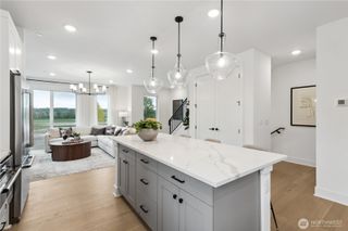 12255 138th Place NE #1701, Redmond, WA 98052