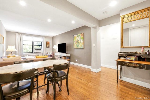 102-32 65th Avenue A44, Forest Hills, NY 11375