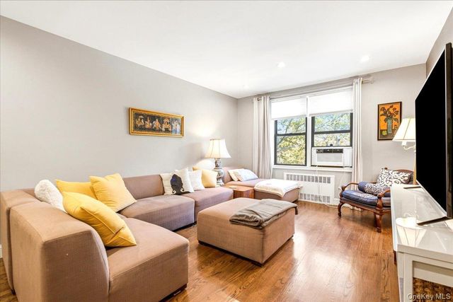 102-32 65th Avenue A44, Forest Hills, NY 11375