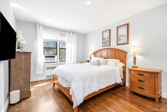 102-32 65th Avenue A44, Forest Hills, NY 11375