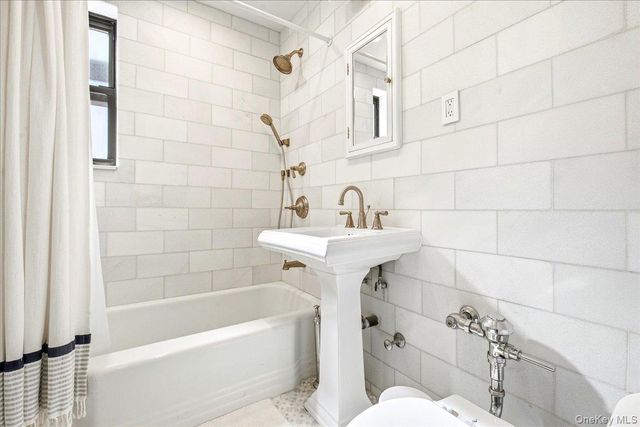 102-32 65th Avenue A44, Forest Hills, NY 11375