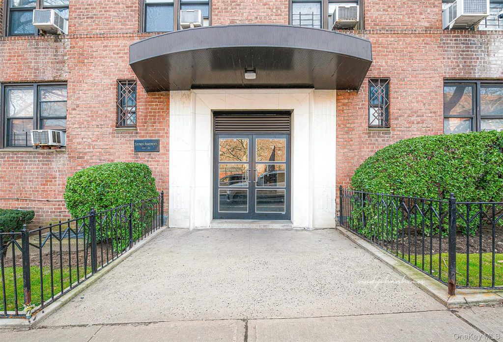 102-32 65th Avenue A44, Forest Hills, NY 11375 — exterior