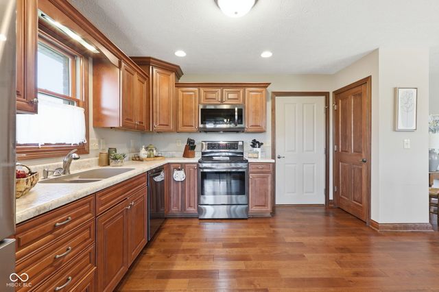 3642 Mansfield Drive, Brownsburg, IN 46112
