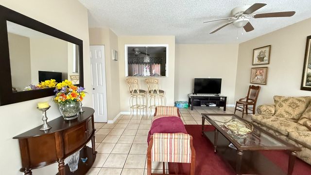 864 SE Festivo Court, Port St. Lucie, Port St Lucie, FL 34983