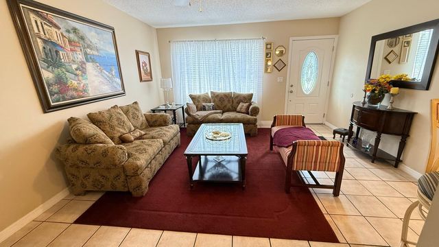 864 SE Festivo Court, Port St. Lucie, Port St Lucie, FL 34983