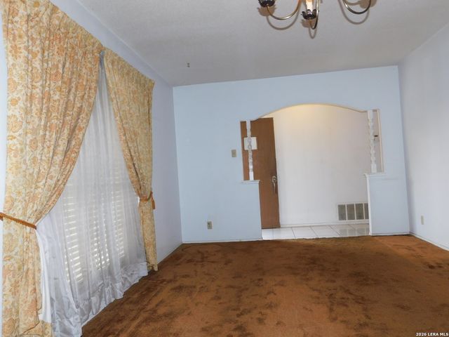 6019 Rainmaker, San Antonio, TX 78238